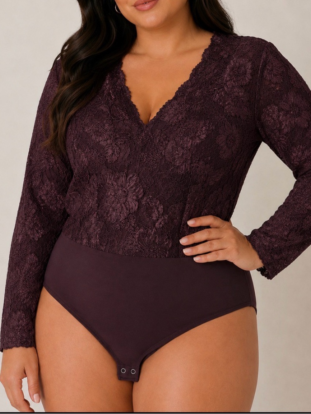 Express Plum Floral Lace Long-Sleeve Bodysuit dressy V-neck SZ LG
